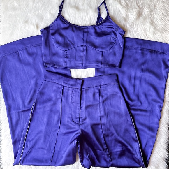 House of Harlow SET Crystal Satin Crop Top Wide Leg Pants Purple M Rhinestone - Picture 3 of 8